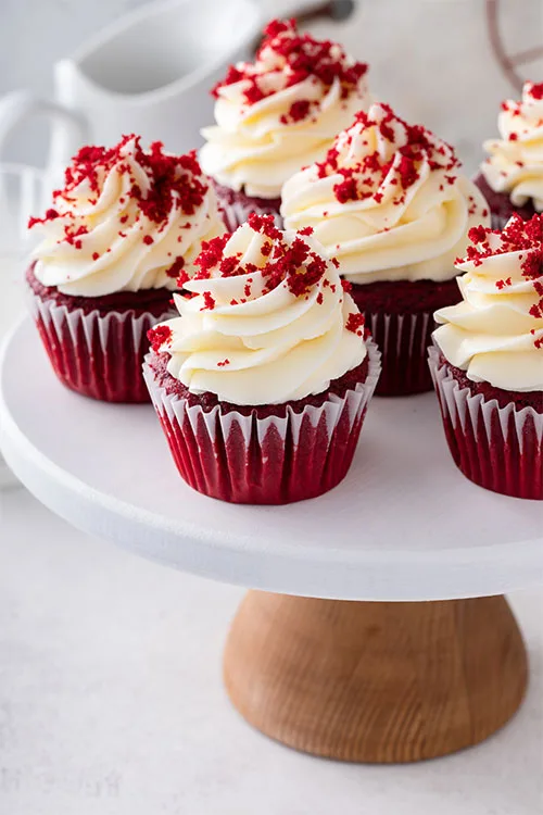 red velvet cupcakes