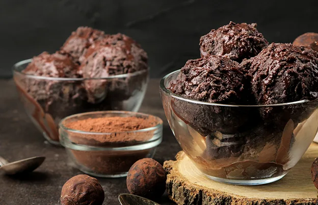 chocolate ice cream in bowl